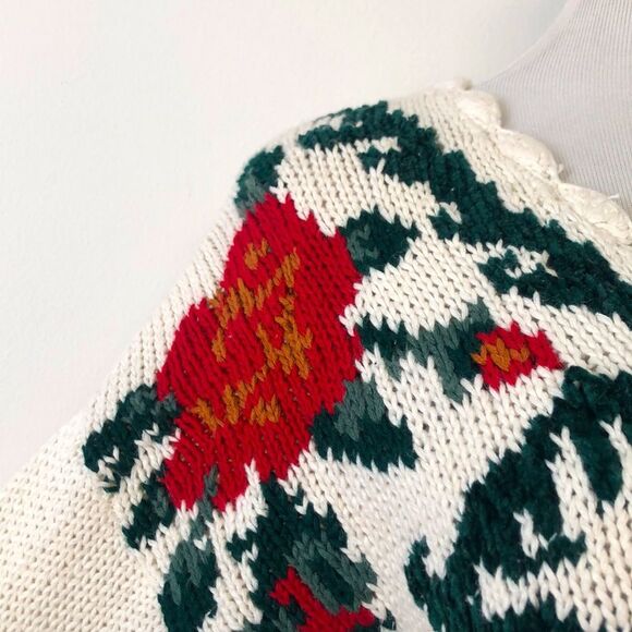 Off white cotton blend knitted floral motif Sweater by Nuggets, red roses - Picture 4 of 8